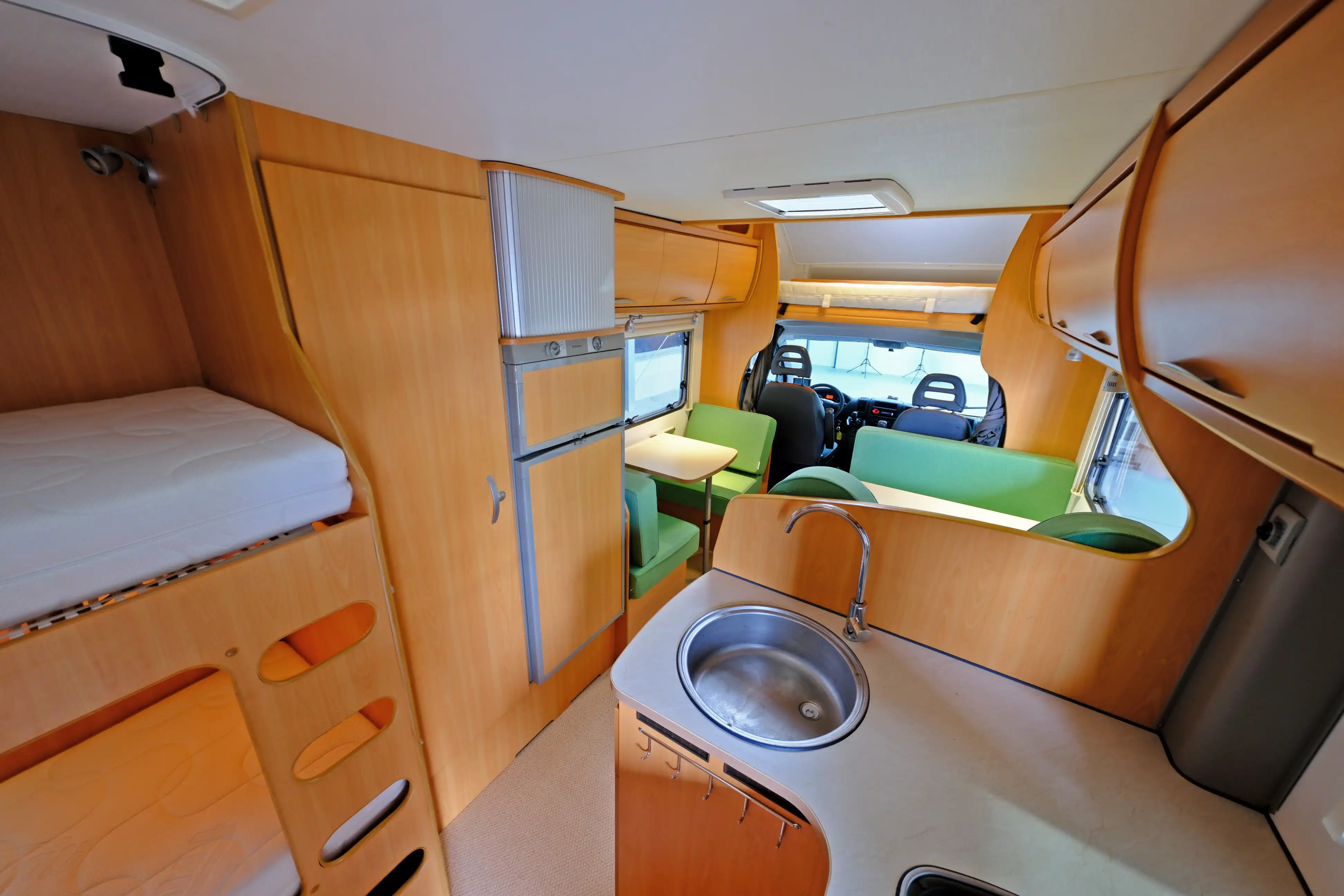 PILOTE Aventura A 710